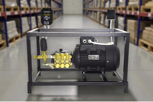 Моноблок Annovi Reverberi 15/200 T 5.5  ( на открытой раме)