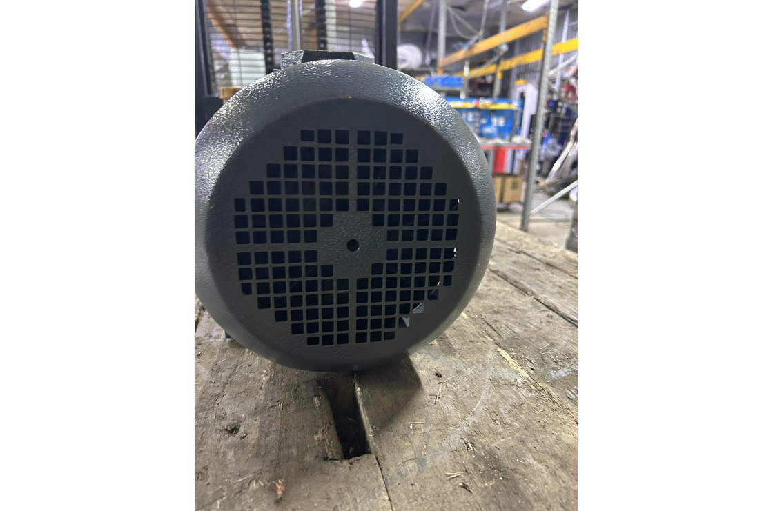 Моноблок Тритон PA 530 VF IMM 5.5 (без регулятора)