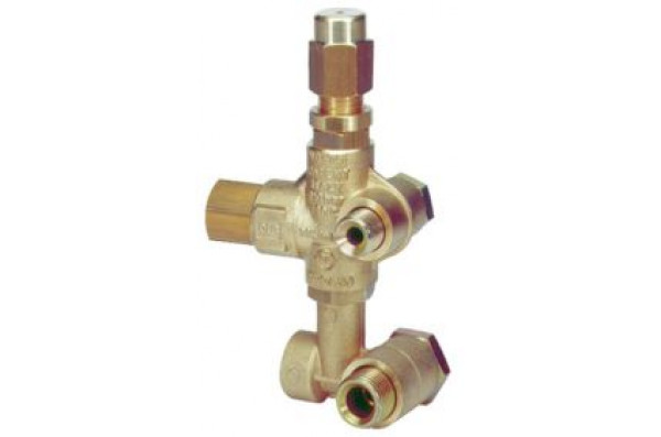 Регулировочный клапан VB 56; вход 1/2 ш, выход 3/8 для шланга М22х1,5ш (Comet К 750 21/160)