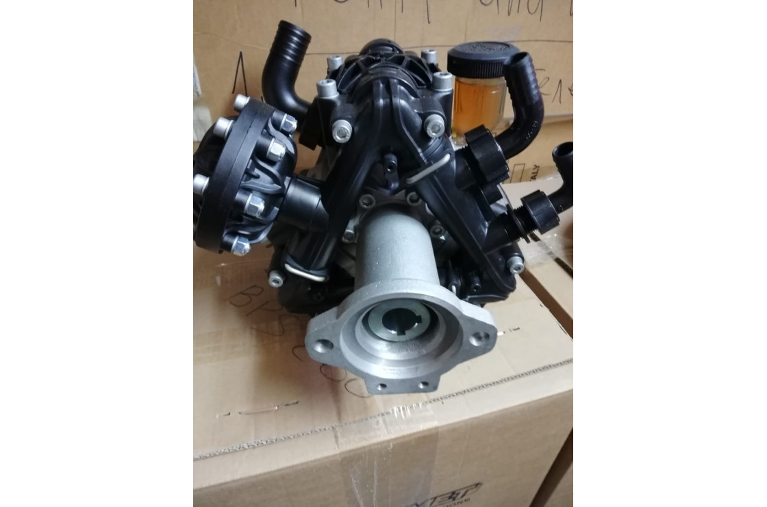 Насос мембранный Comet® серия ВP110 D (110 л/мин; 20 бар); гидрокомпенсатор; фланец под гидромотор