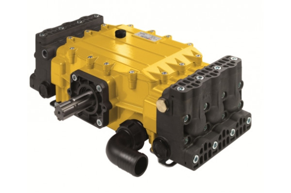 Насос трехплунжерный Comet серия YB 150 (131 л/мин; 40 бар)