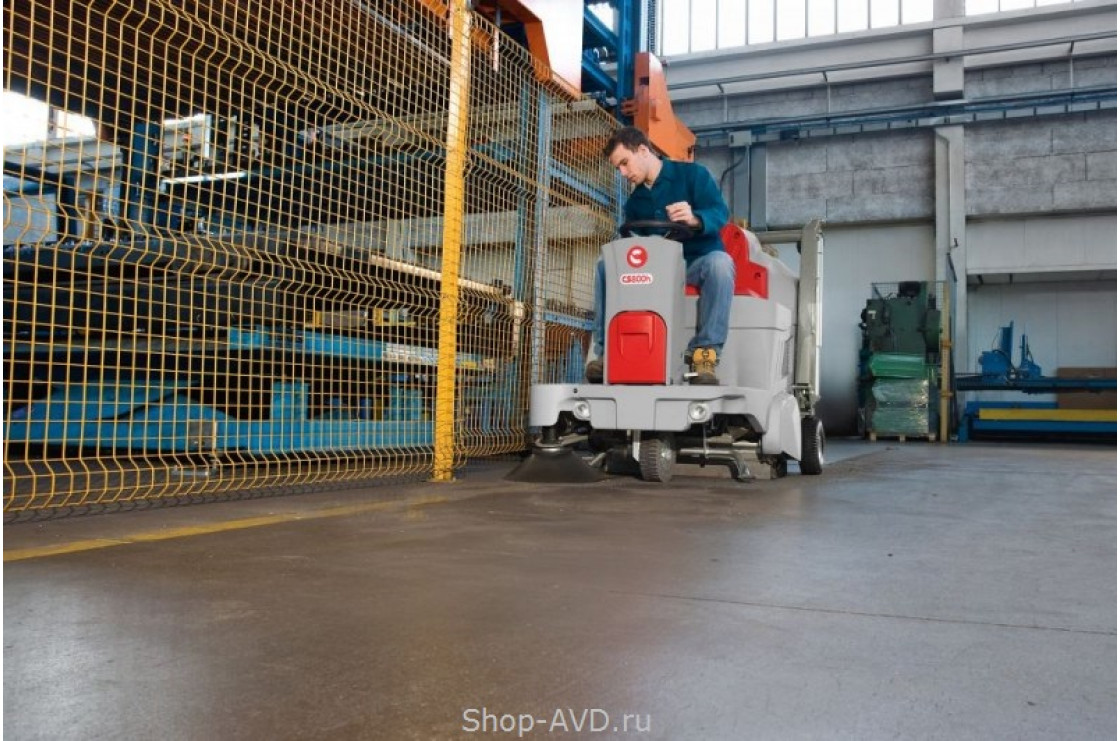 Подметальная машина COMAC CS 800H FP