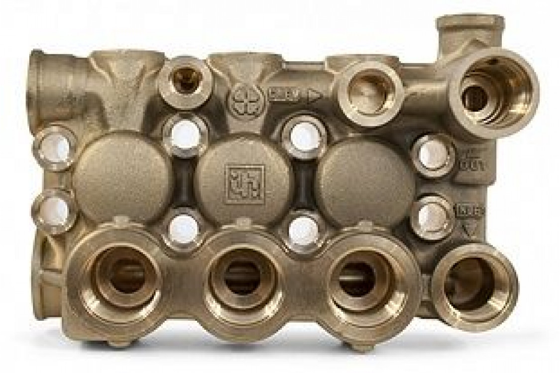 Голова помпы E3B2515