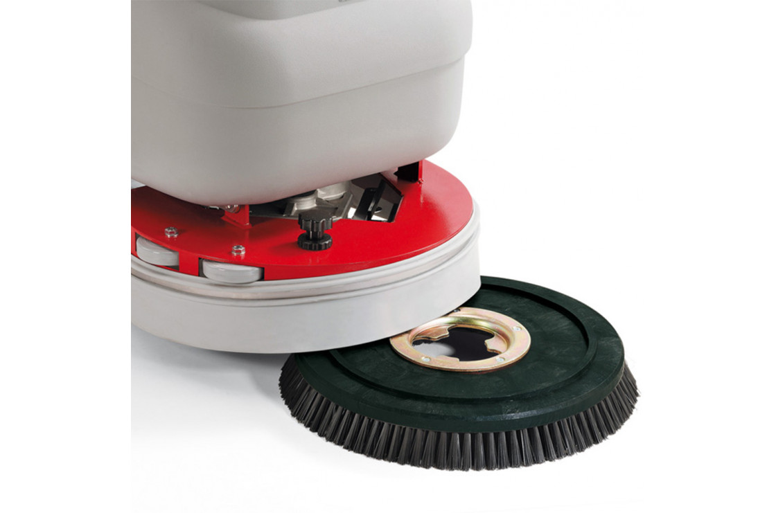 Поломоечная машина Comac Abila 20B