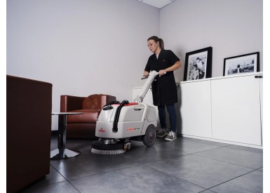 Поломоечная машина Comac Vispa Evo