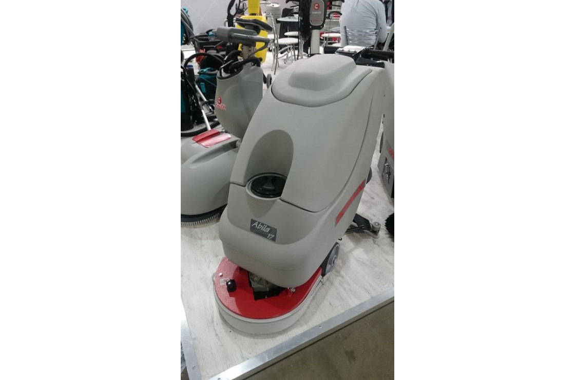 Comac Abila 17 B (КНР, гелевые АКБ 80 Ач)