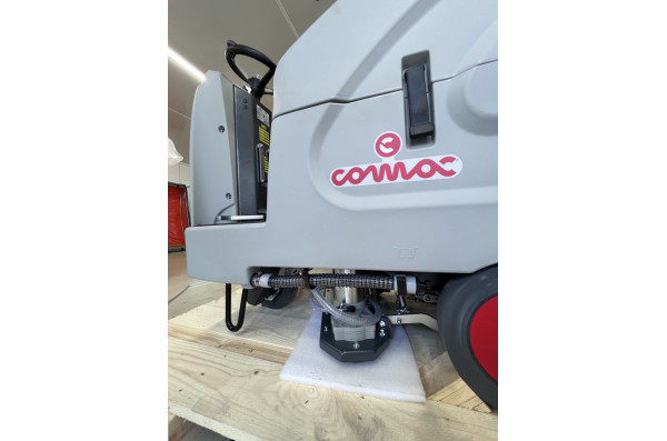 Поломоечная машина Comac Innova Comfort 85 B Manual (литиевые АКБ 150 Ач)