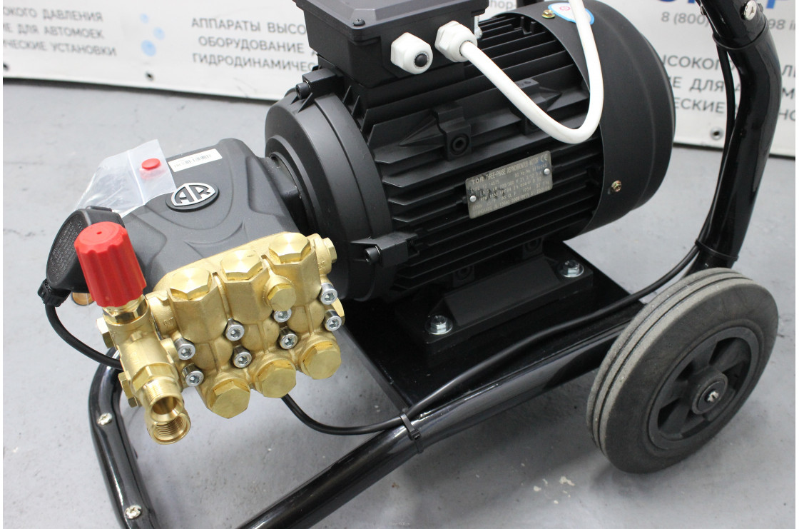 АВД Тритон AR 15/200 TS 5.5 T (На тележке)