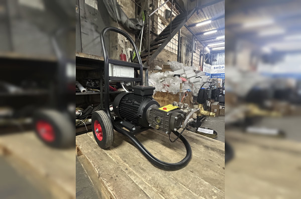 АВД Тритон M 15/200 TS 5.5 (на тележке с электрикой и теплозащитой)