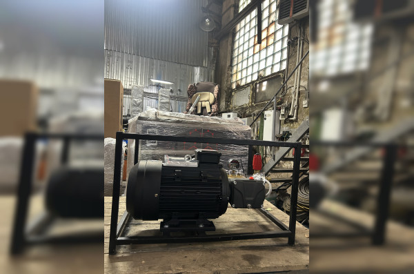 АВД Тритон Т 15/35 TS 9.0 Т (на раме, манометр, термоклапан, аварийный регулятор сброса давления, электрика с теплозащитой) 
