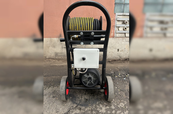 АВД ТРИТОН AR 15/200 T 5.5  (на тележке с барабаном)