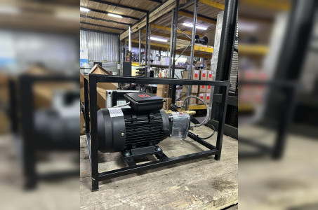 АВД ТРИТОН AR 14/160 T 3  ( на раме, электрика с теплозащитой)