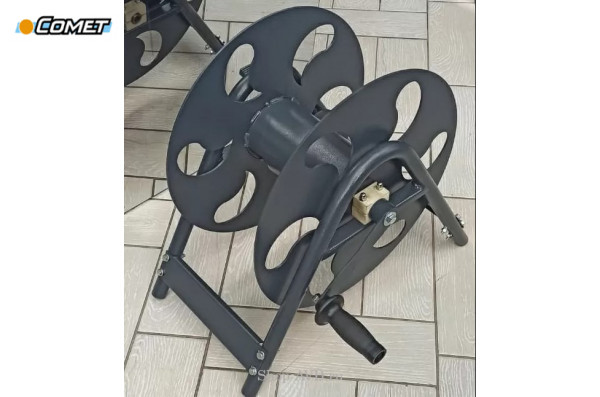 Барабан 250 бар, (под 50м РВД DN8) ручной , окраш. с пов.фит. SW 90, вход 22*1,5 ш. вход 22*1,5 ш.