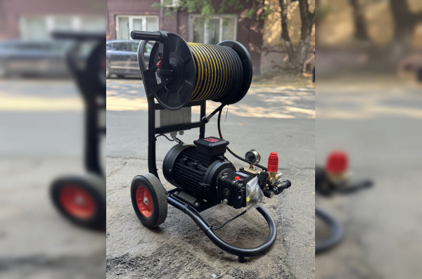 АВД Тритон Т 15/200 TS 5.5 Т (на тележке + электрика с тепловым реле + Выключатель потока + фильтр)