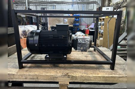 АВД Тритон AR RR 15 250 BP 7 Titan ( на раме, электрика с теплозащитой)