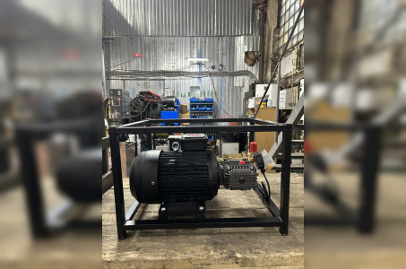 АВД Тритон C ZW 15/200 (85 °C)  TS 5.5 T ( на раме с электрикой с теплозащитой)