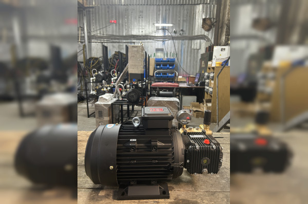 Моноблок TOR 15/20 BP 5.5 TOR ( + манометр)