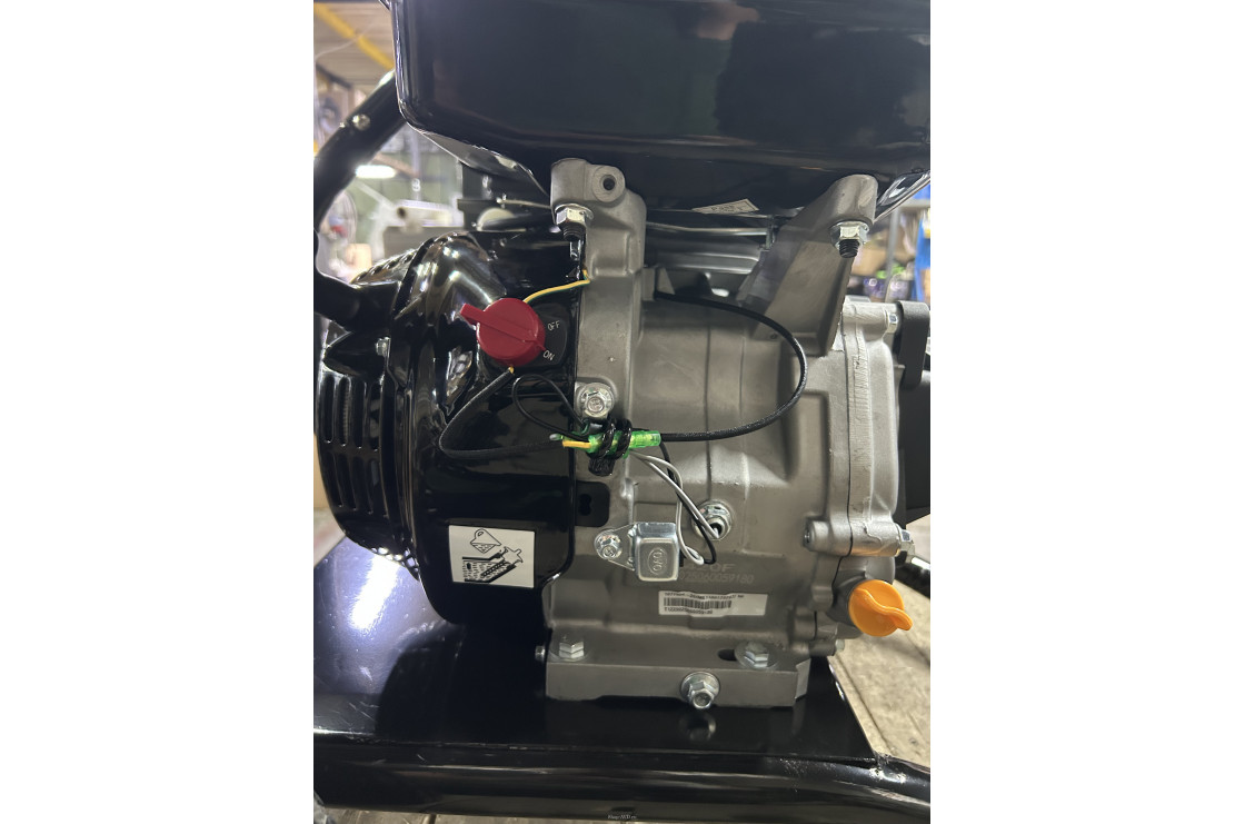 АВД Тритон AR 15/275 ВР 8.5  (Бензиновый, на тележке)