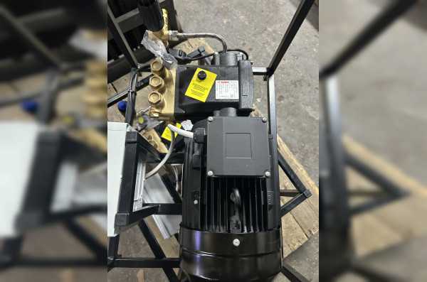 АВД Тритон Н 15/200 TS 5.5 (на раме)