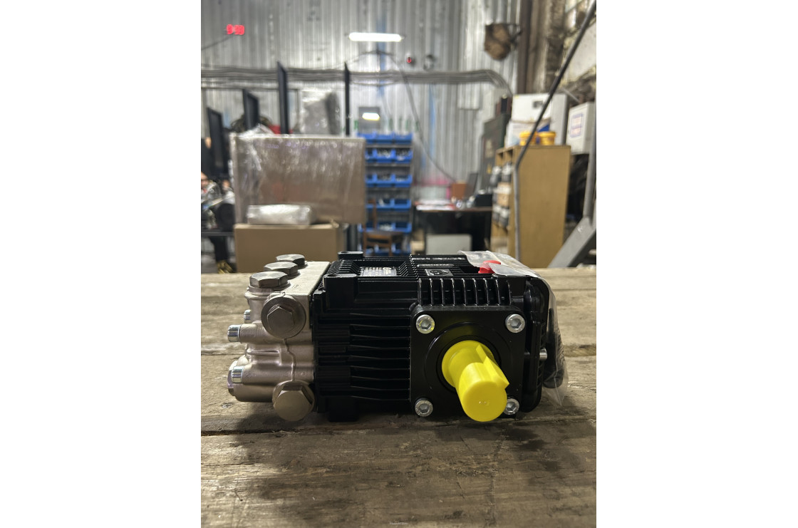  Насос высокого давления AR RHW 15.25H N DX