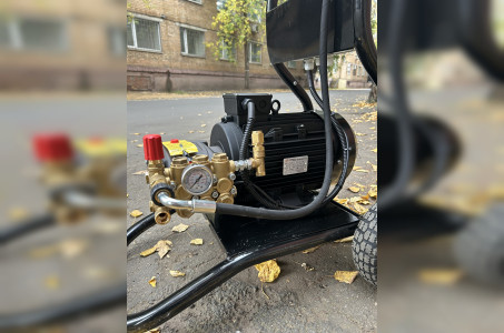 АВД Тритон М 21/250 ВР 11 ( на тележке, катушка 30 м, аварийный клапан, манометр, фильтр)