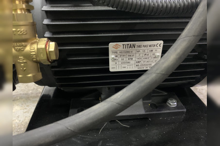 АВД Тритон M 21/250 BP 9.0 на тележке, катушка 30 м, аварийный клапан, манометр, фильтр)