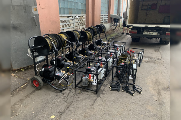 АВД Тритон T15/200 TS 5.5 T ( на раме, термоклапан, электрика с теплозащитой IP 65 380 в, провод 4х-жильный 3 метра)