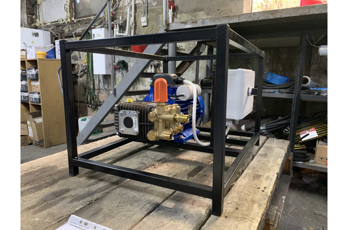 АВД Тритон WBL 10/160 ВР IEC 100 3.0  (на раме,с теплозащитой)