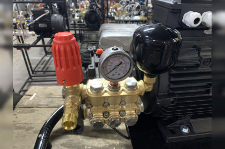 АВД Тритон Т 15/250 TS 7.5 Т (на тележке, с манометром, электрика с теплозащитой)