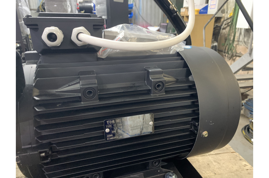 АВД Тритон Т 15/250 TS 7.5 Т (на тележке, с манометром, электрика с теплозащитой)