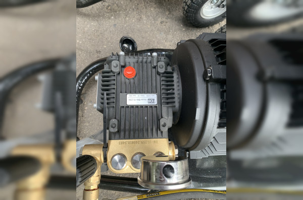 АВД ТРИТОН T 15/250 T 7.5  (манометром, на тележке)