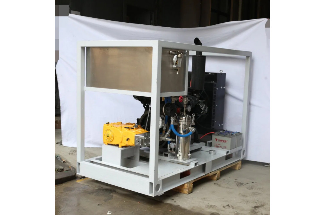 АВД Тритон 1000/23  (1000 бар 23 л/мин)