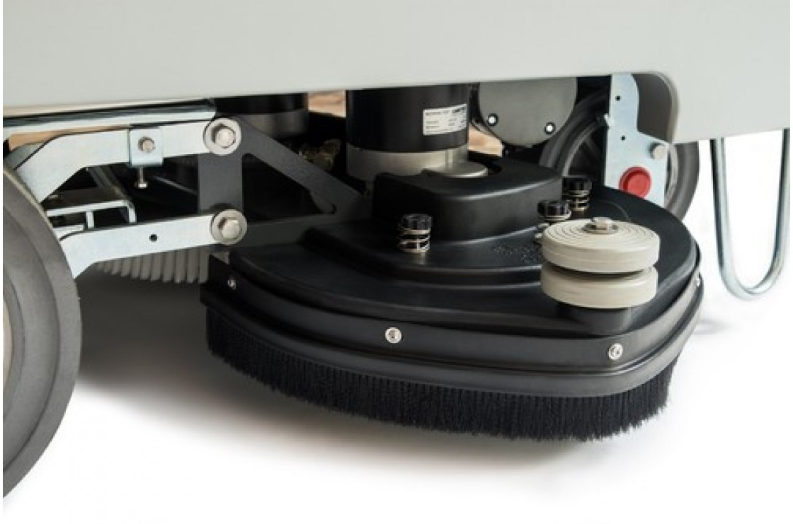  Поломоечные машины BENNETT HUSSAR H760B