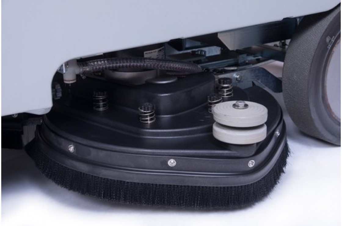  Поломоечные машины BENNETT HUSSAR H760B