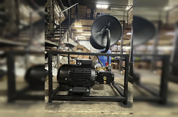 АВД ТРИТОН H 15/200 TS 5.5 T  (Барабан для шланга, электрика с теплозащитой, манометр)