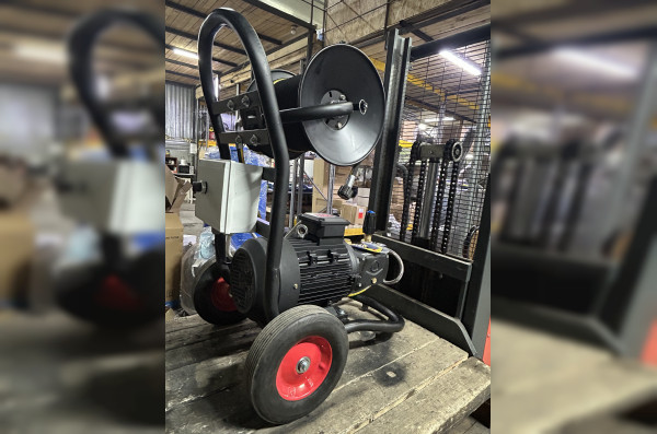 АВД Тритон AR 15/200 VRT 5.5 T (на тележке с барабаном, манометр, электрика с теплозащитой )