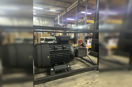 АВД ТРИТОН C ZW 15/207 TS 5.5 T (на раме, аварийный регулятор давления SVL28, манометр, тепловое реле)