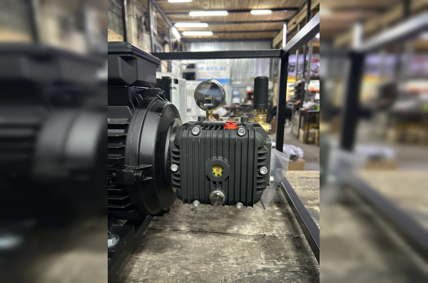 АВД Тритон T 15/200 ВР 5.5 T (на раме, электрика с теплозащитой)