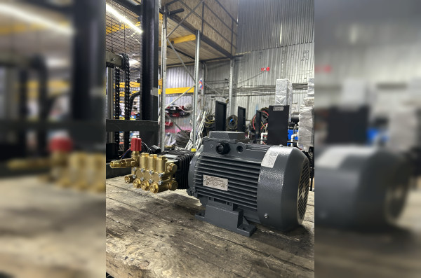 Моноблок Тритон B 15/200 TS 5.5 (без электрики)