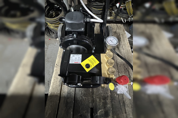 АВД ТРИТОН H 15/200 TS 5.5 N (на тележке, манометр, катушка, электрика с теплозащитой)