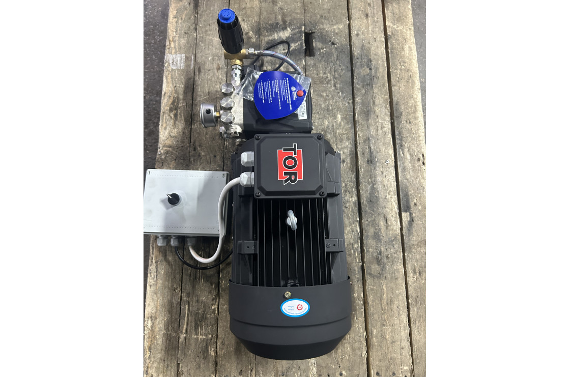 Моноблок Тритон AR 15/250 TS 7.5 T (электрика с теплозащитой)