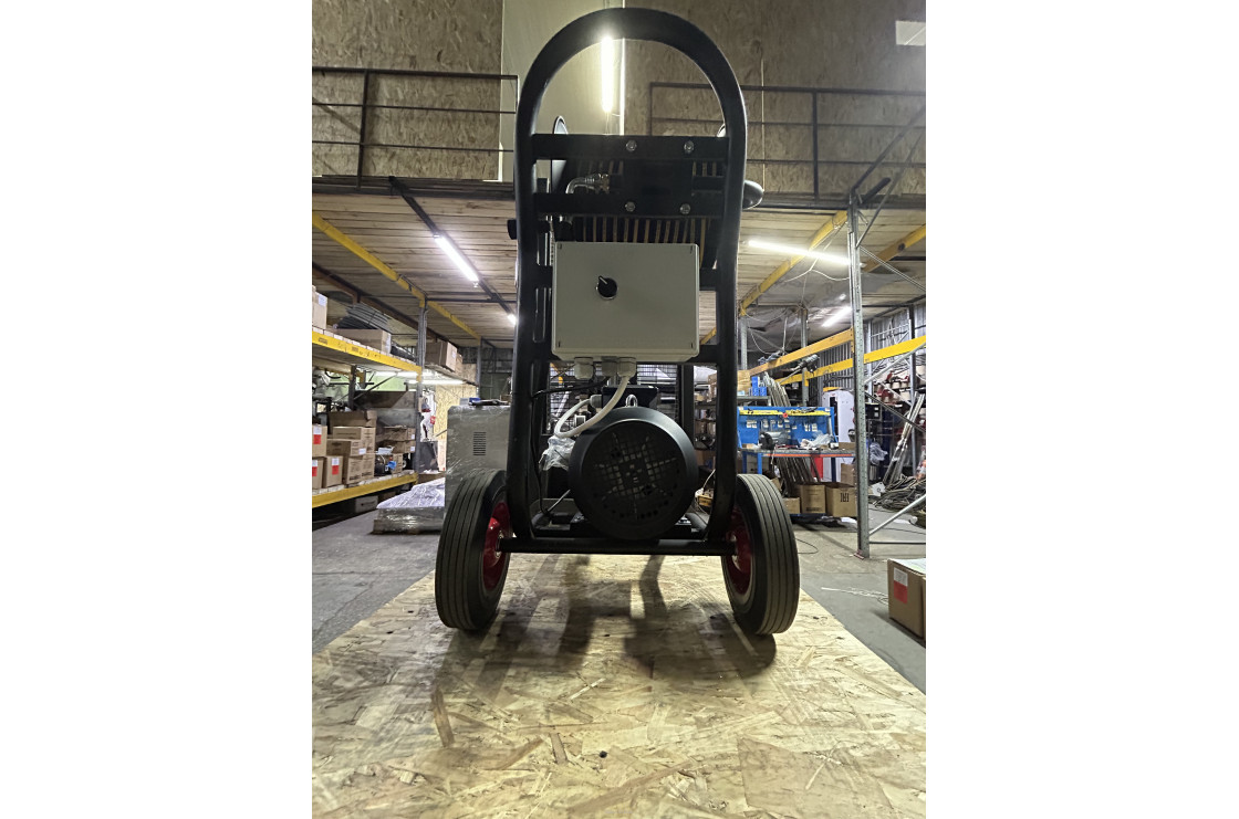 АВД Тритон Т 15/200 TS 5.5 Т (барабан, манометр, фильтр, электрика с теплозащитой)