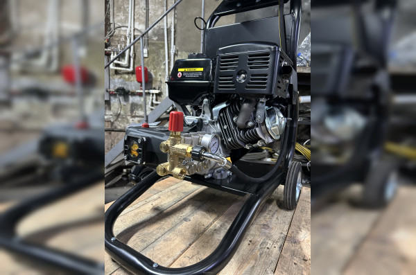 АВД Тритон AR 15/275 ВР 15.0 (на тележке, с катушкой, манометр)