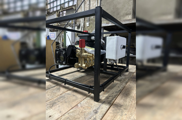 АВД Тритон U 15/200 TS T 5.5 (на раме, фильтр, электрика с теплозащитой)