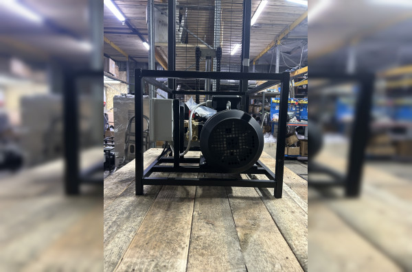 АВД Тритон U 15/200 TS T 5.5 (на раме, фильтр, электрика с теплозащитой)