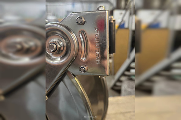 Инерционная катушка для шланга (20 метров, 22 × 1,5)