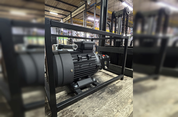 АВД Тритон Т 15/200 ВП 5.5 (на раме, манометр, электрика с теплозащитой)