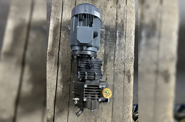 Моноблок Тритон PA 530 VF IMM 5.5 (без регулятора)