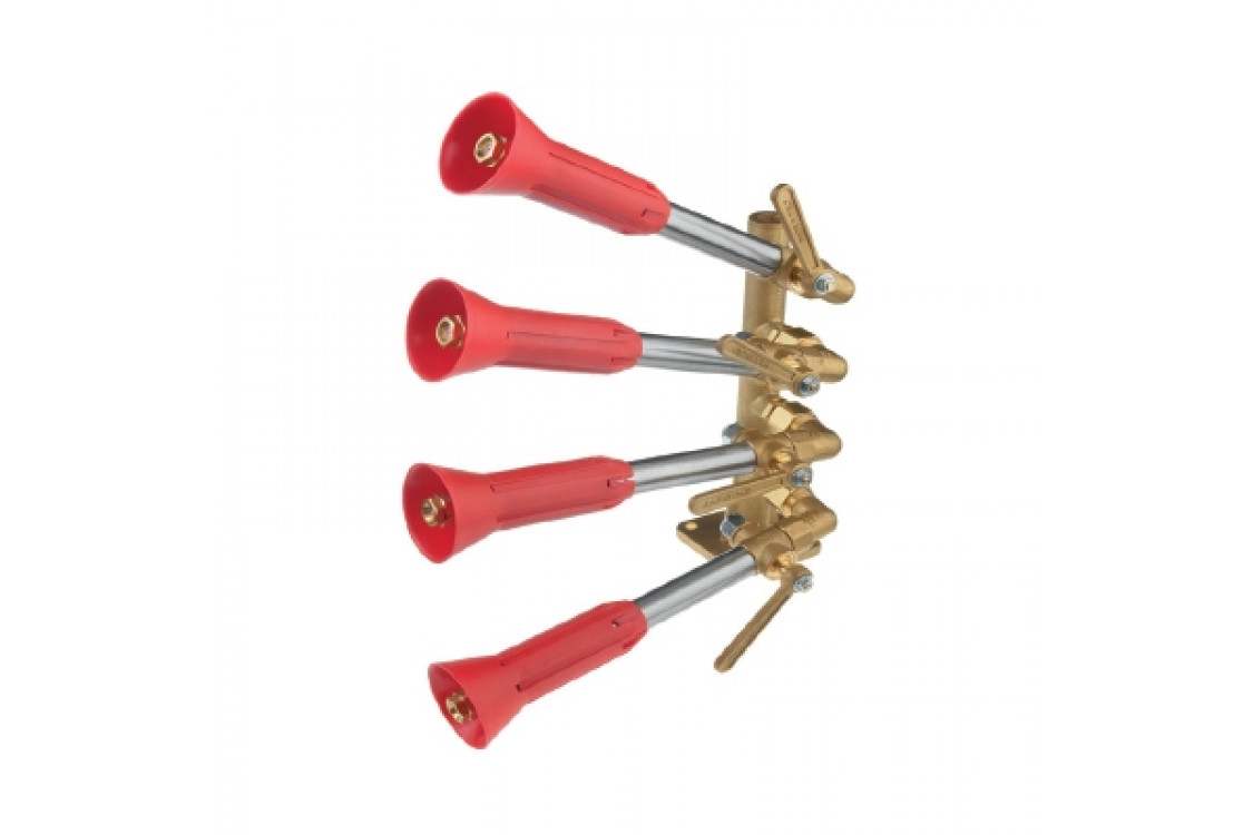 Штанга распылительная: 4 форсунки