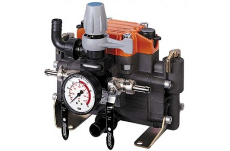 Насос мембранно-поршневой Comet серия МР30 (29,5 л/мин; 30 бар)